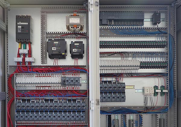 四效蒸發結晶設備的自控系統裝置 四效蒸發結晶設備的自控系統裝置
